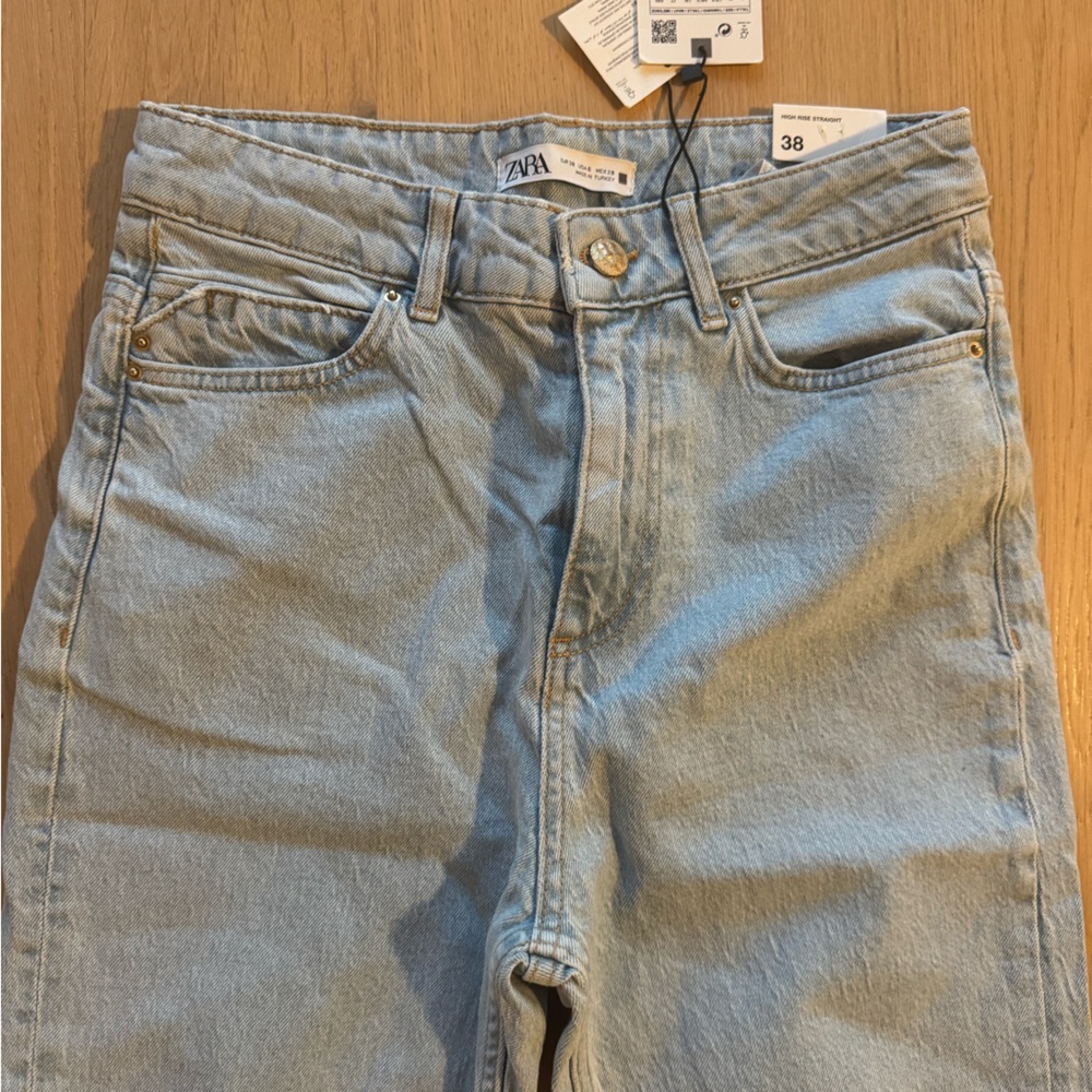 NWT! Zara High Rise Straight Jean - Picture 3 of 7